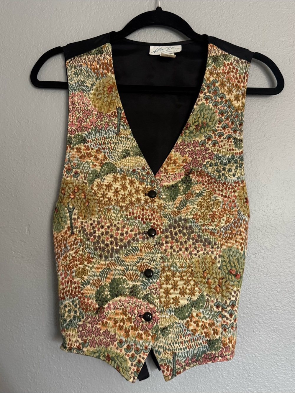 Vintage Floral Garden Tapestry Vest